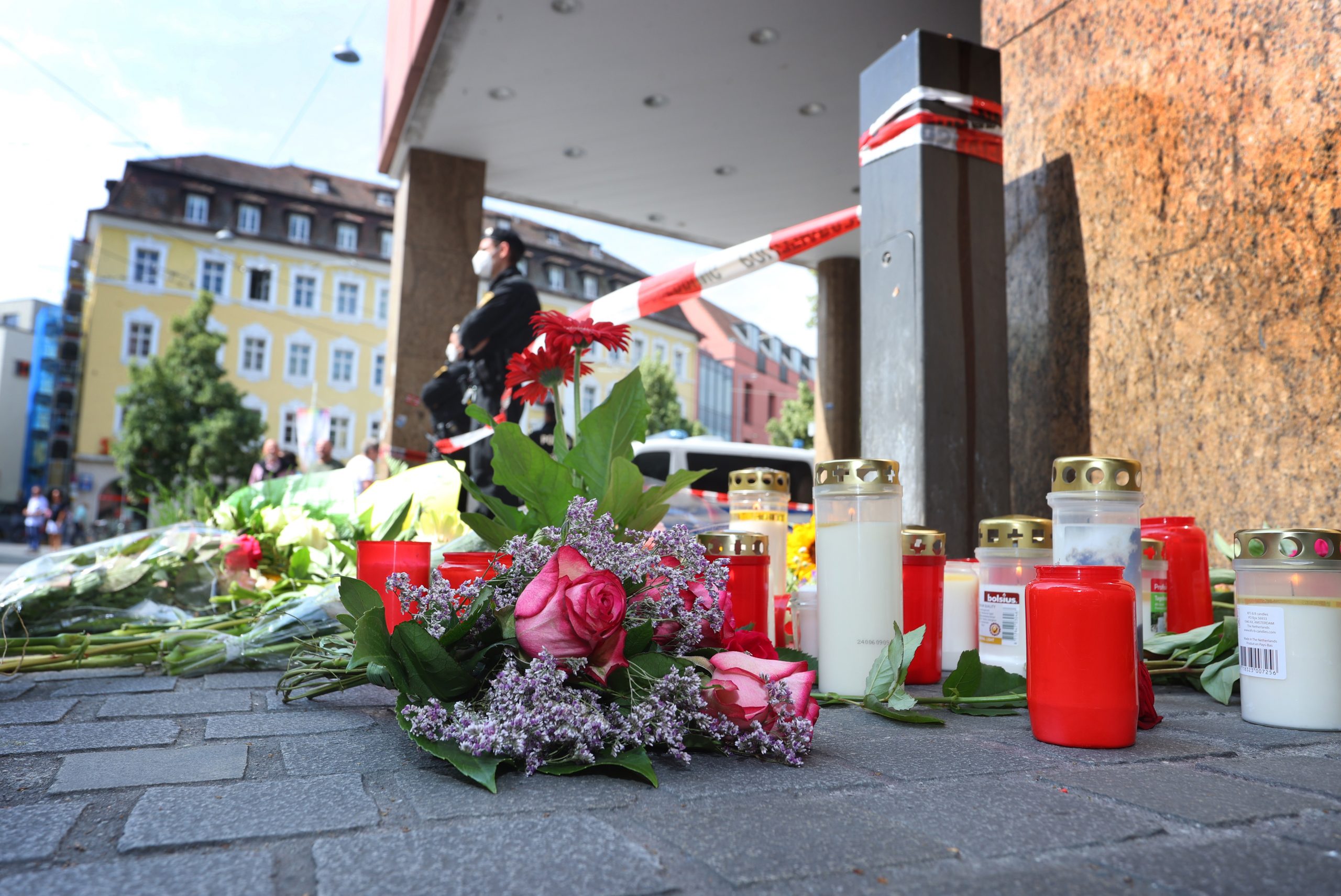 Blumen am Tatort in Würzburg