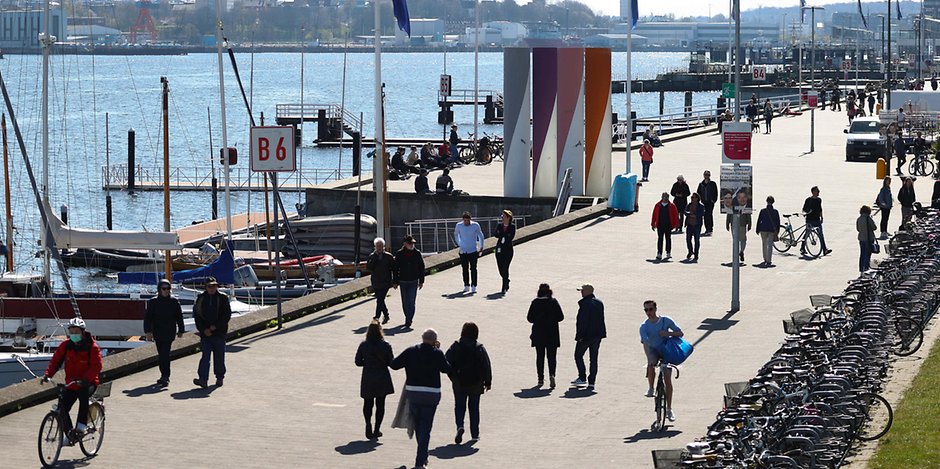 Corona Im Norden Kiel Jetzt Mit Inzidenz Uber 100 Mopo