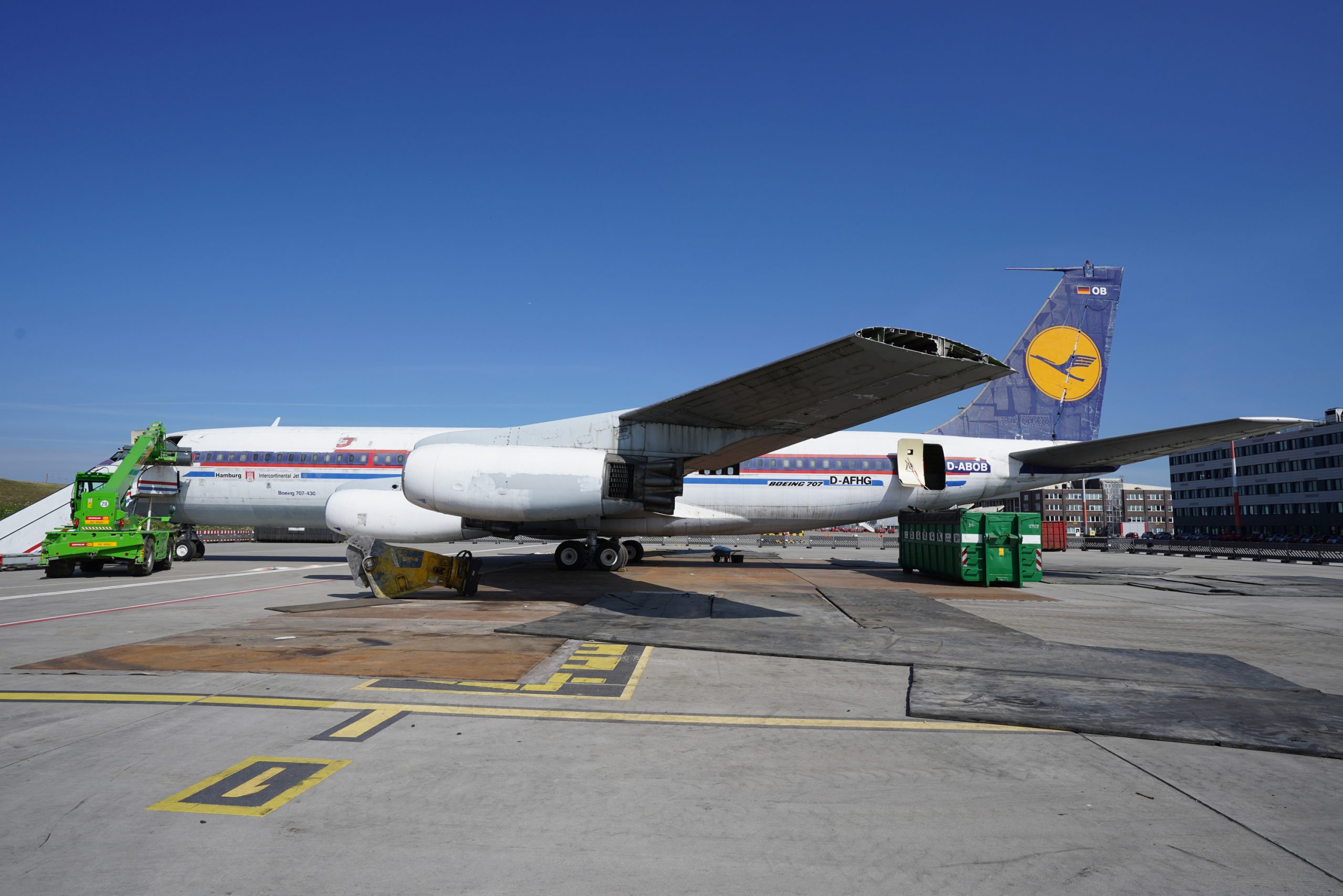 Alte Boeing auf dem Hamburger Flughafen