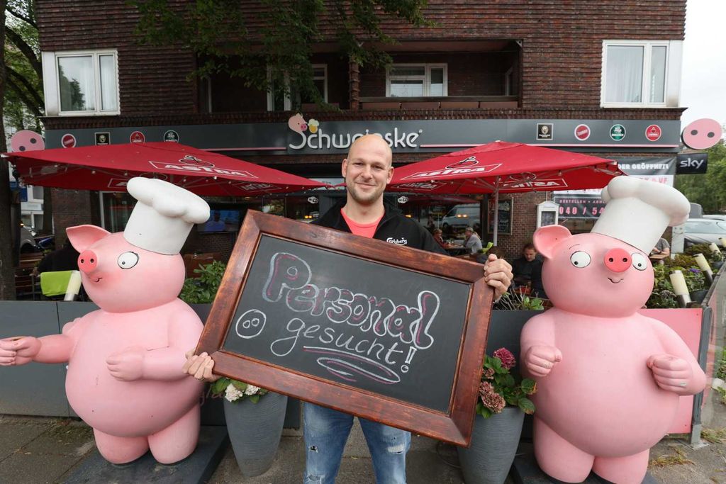 Alexander Spieshöfer, Leiter des Schweinske Restaurants an der Kieler Straße.