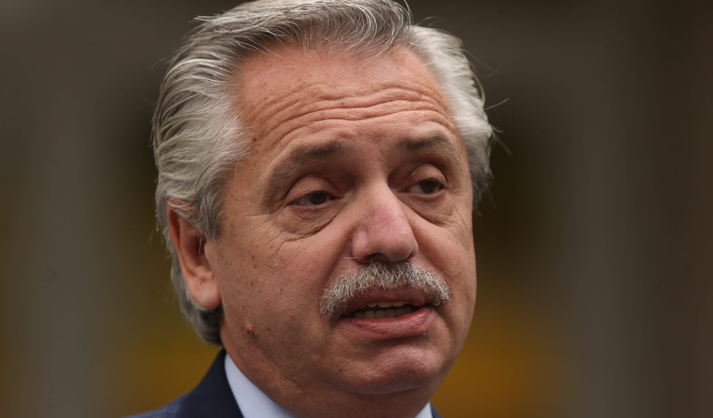 So Macht Der Argentinische Prasident Seine Queere Tochter Froh Mopo
