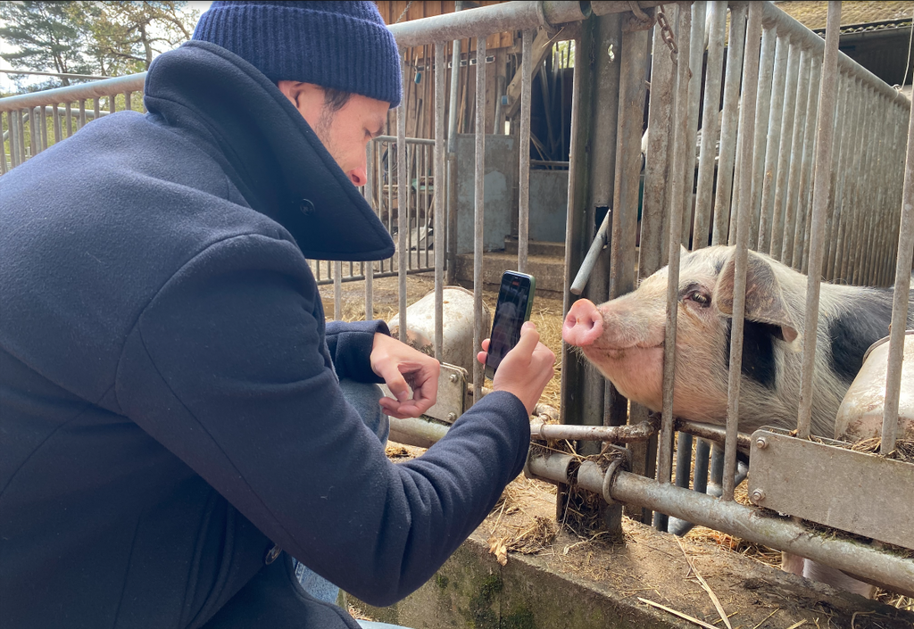 Kevin Puls auf dem Biohof Wilkenshoff