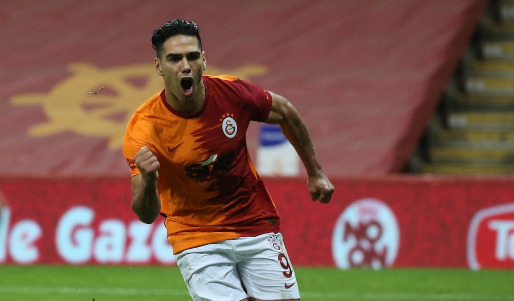 Galatasaray Istanbul Eklat Wegen Corona Tests Mopo