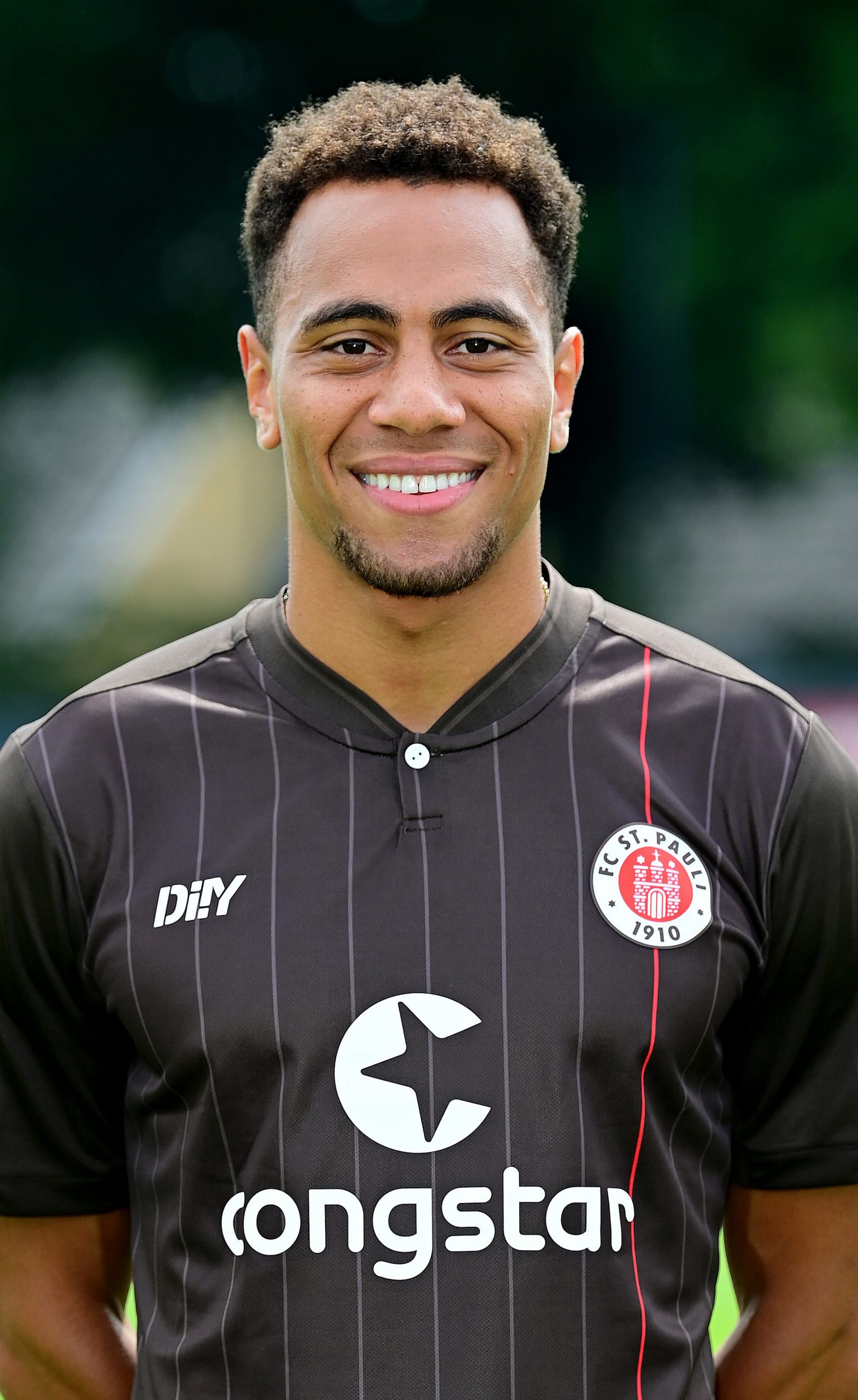 FC St. Pauli Etienne Amenyido