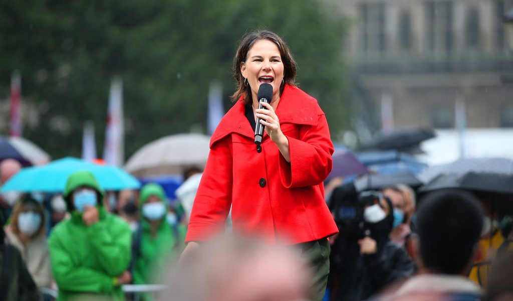 Baerbock Macht Wahlkampf In Hamburg Und Attackiert Scholz Mopo