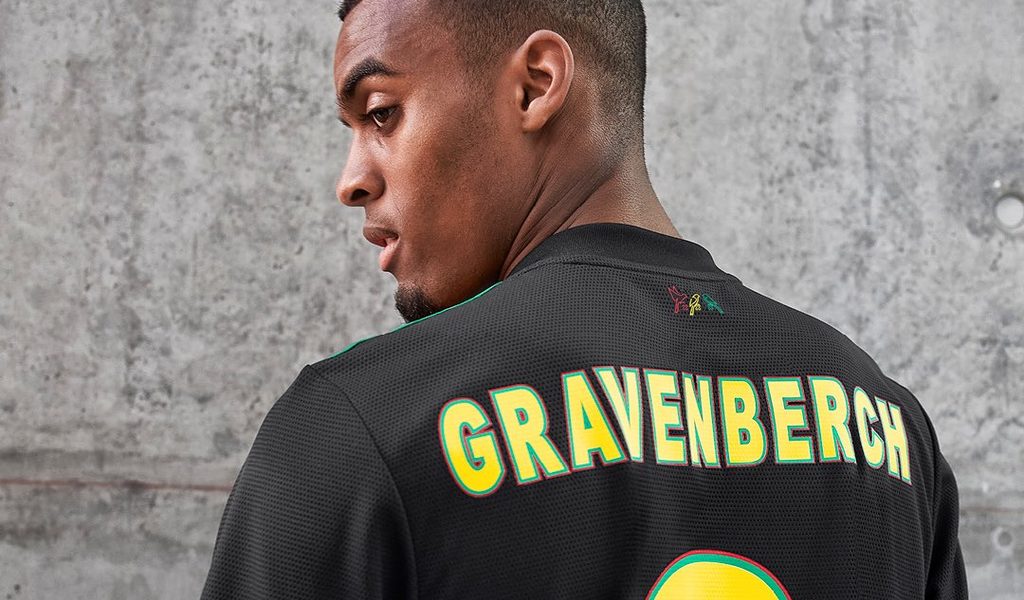 Volltreffer Ajax Bob Marley Trikot Bricht Verkaufsrekorde Mopo