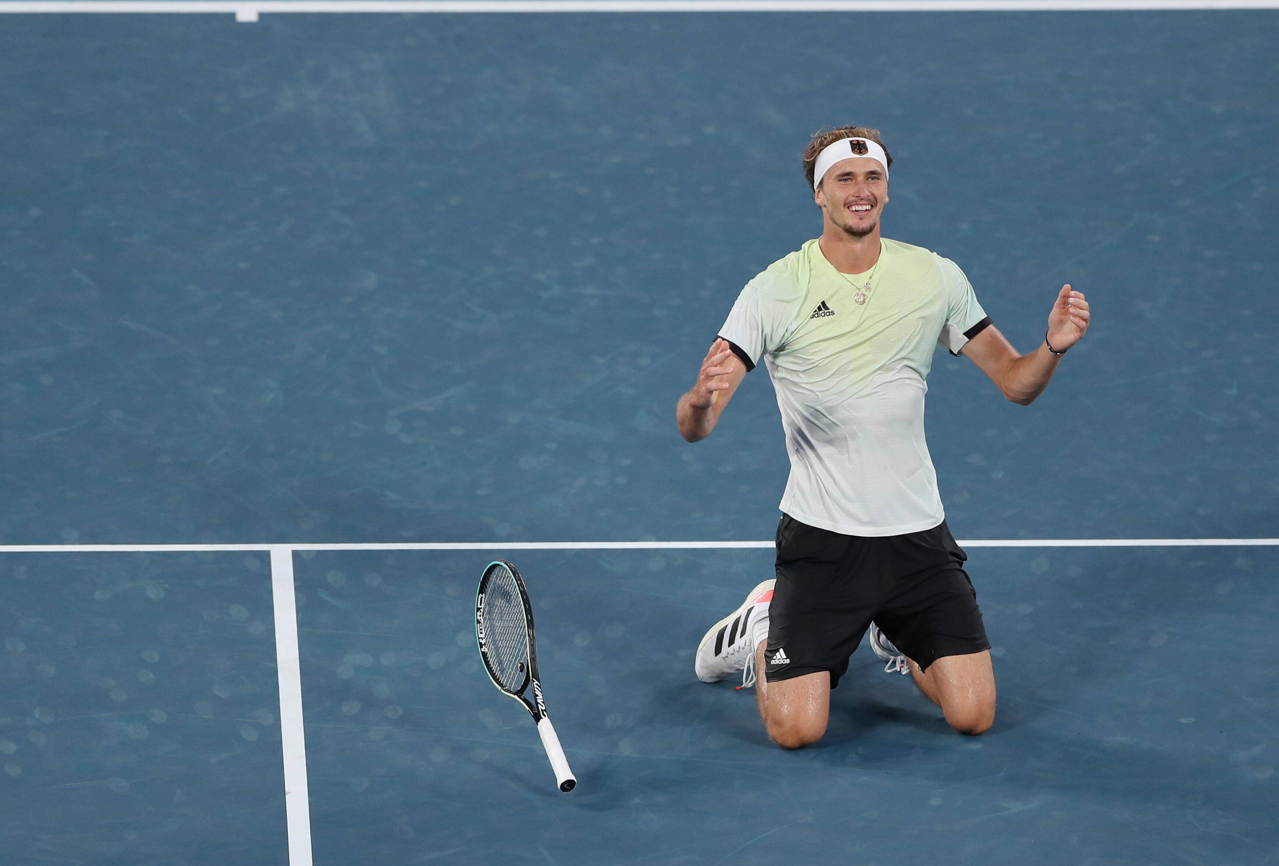 Sascha Zverev Ketten : Lpnh9rw1hdxqbm : Check spelling or type a new query.