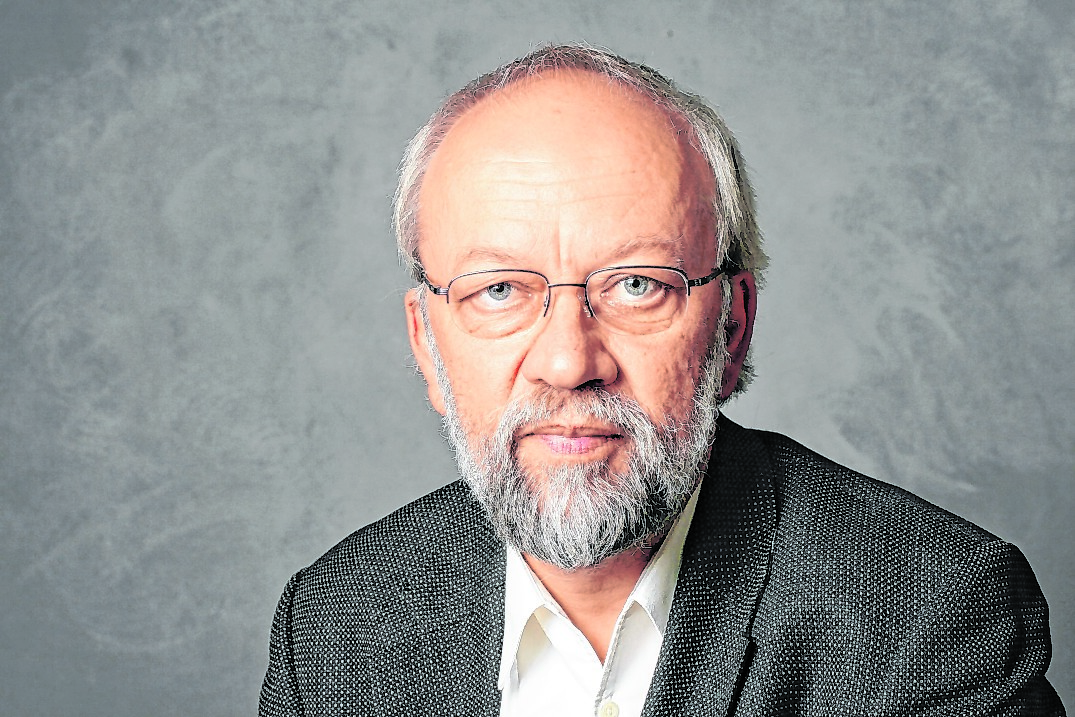 Ulrich Hentschel.