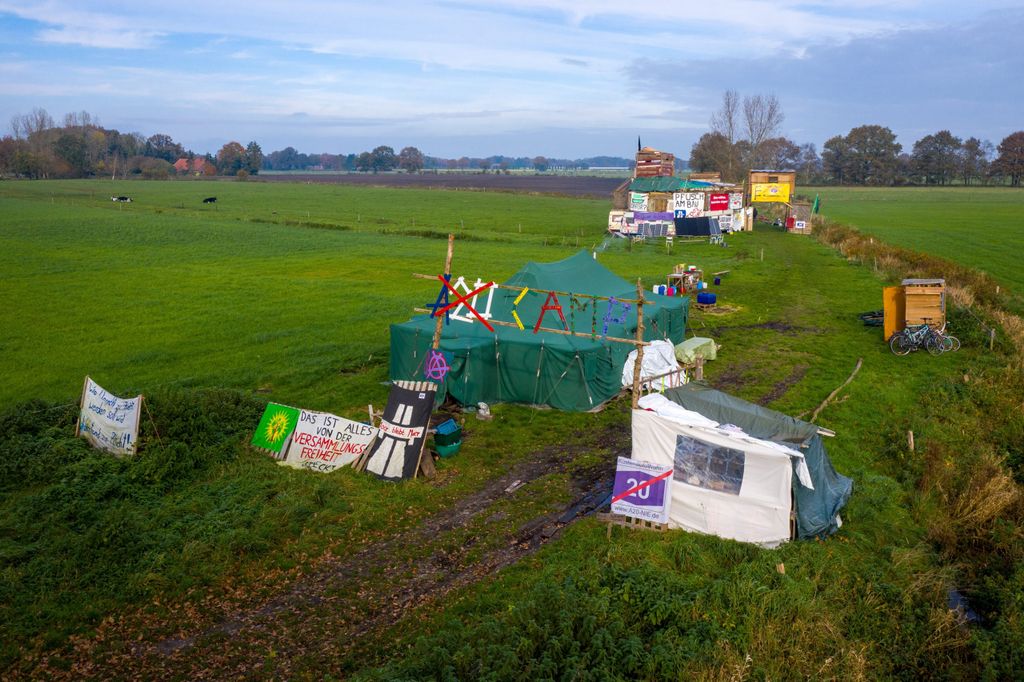 Seit einem halben Jahr protestieren Aktivisten im Ammerland gegen den Bau der Autobahn A20.