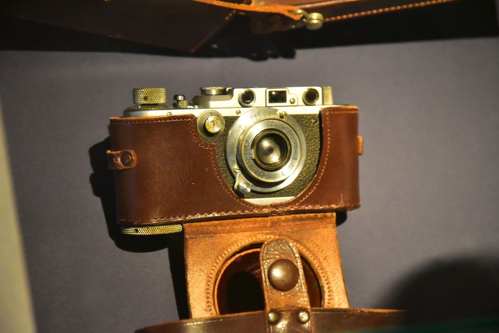 Leica